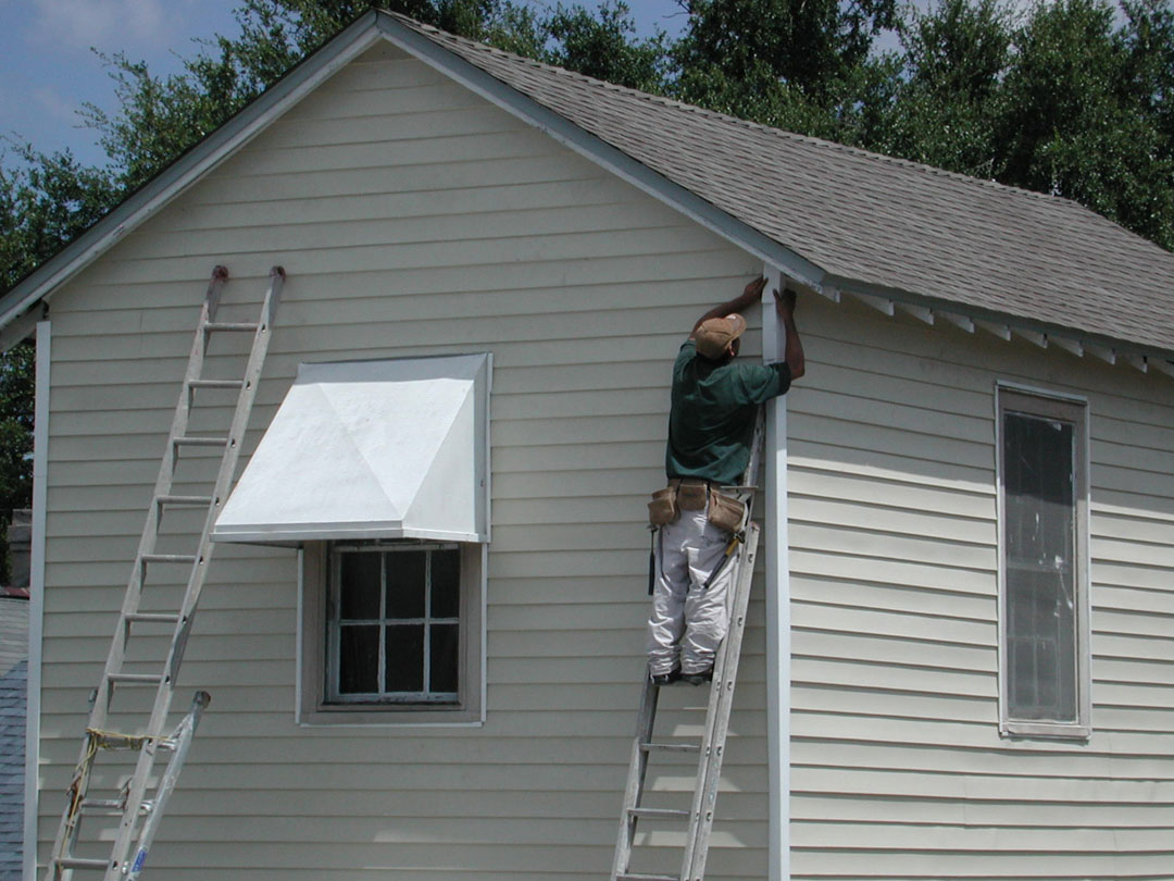 Vinyl Siding Option - Texas Plains Contractors Amarillo TX